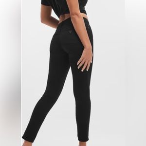 Guess black jeans Midrise curveX size 29